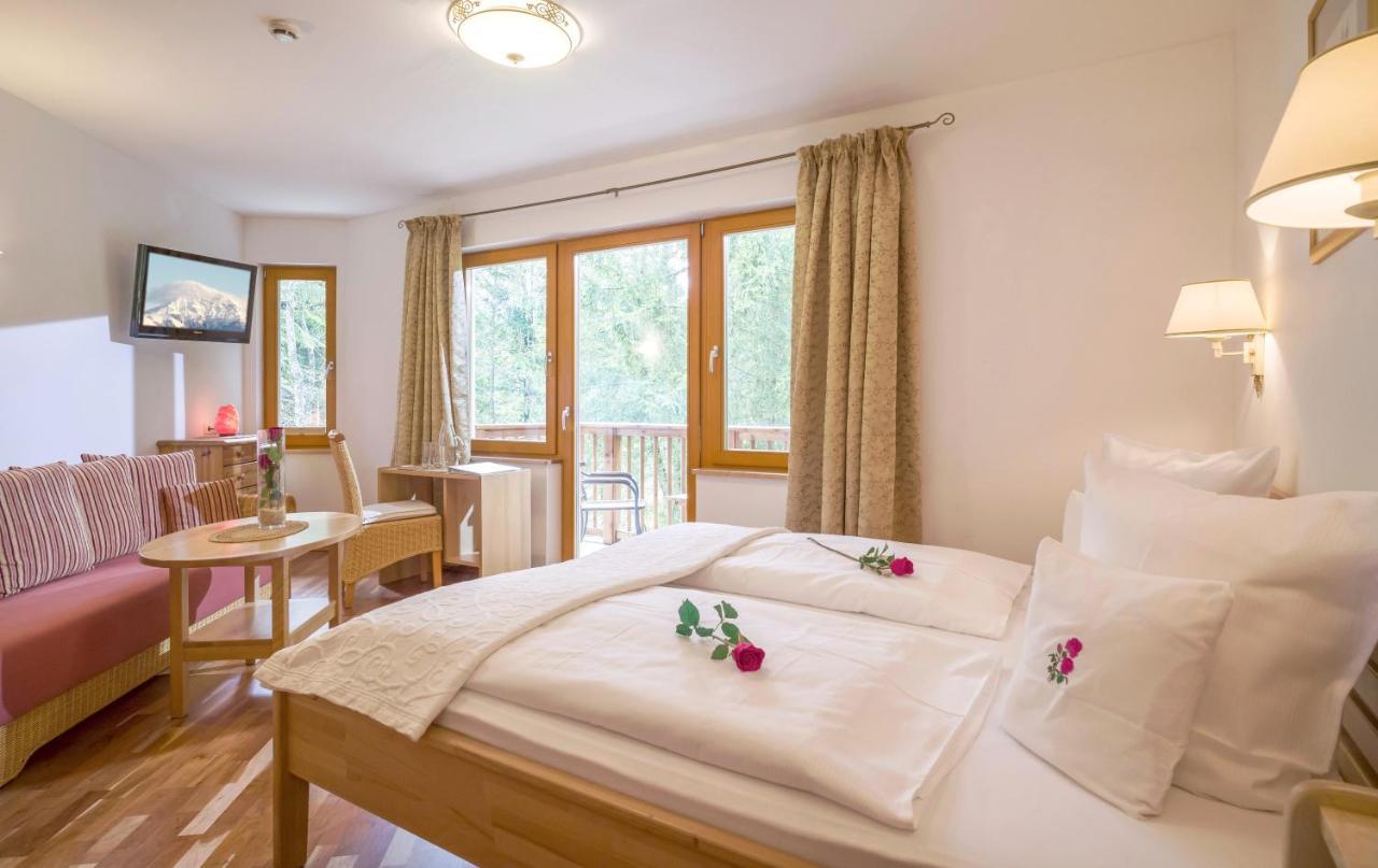 Gartenhotel Rosenhof Bei Kitzbuehel Оберндорф  Экстерьер фото